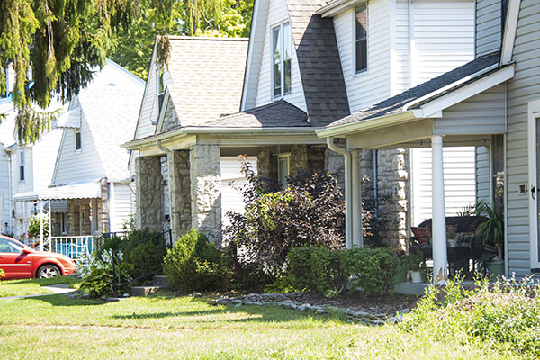Columbus Hilltop neighborhood street scene